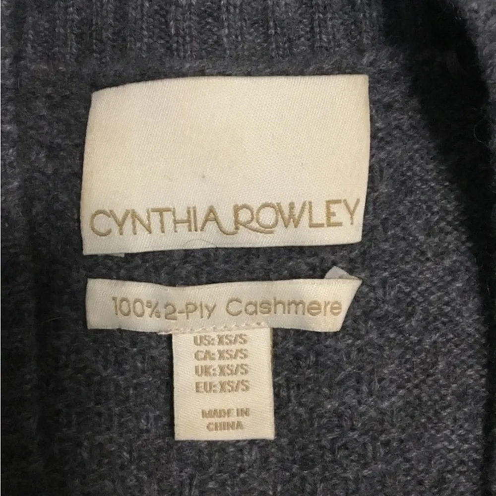 Cynhia ROWLEY 100% 2 ply cashmere sweater XS/S‎
